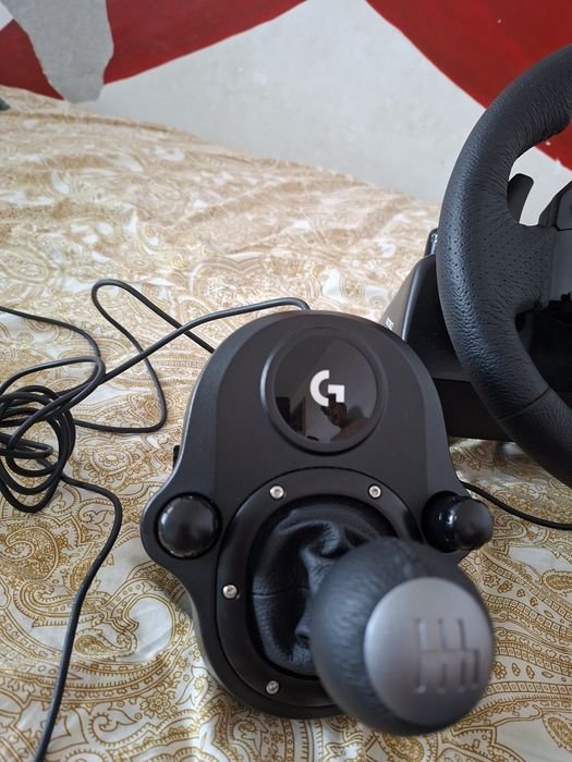 Vand/schimb logitech g923