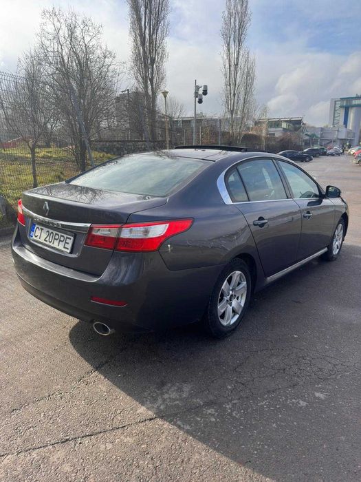 Renault Latitude 2.0 dci 175Cp Initiale Paris