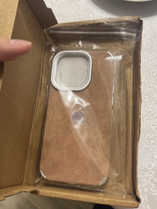 новый чехол на iphone 14 pro