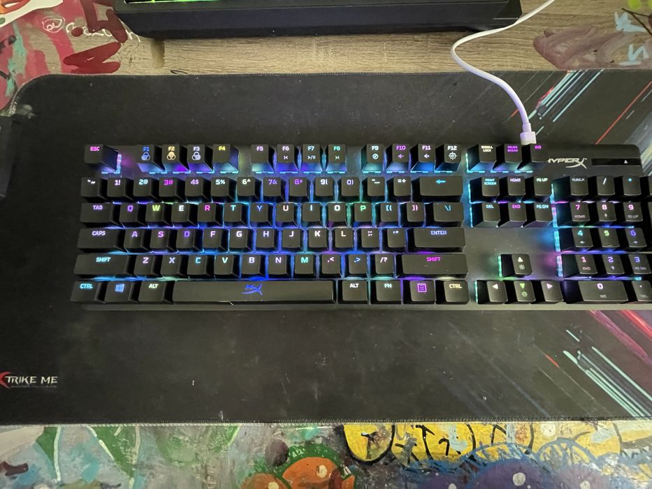 HyperX Клавиатура