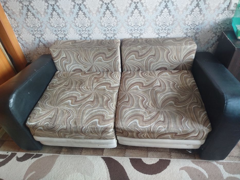 отдам 2 кресло мини диван