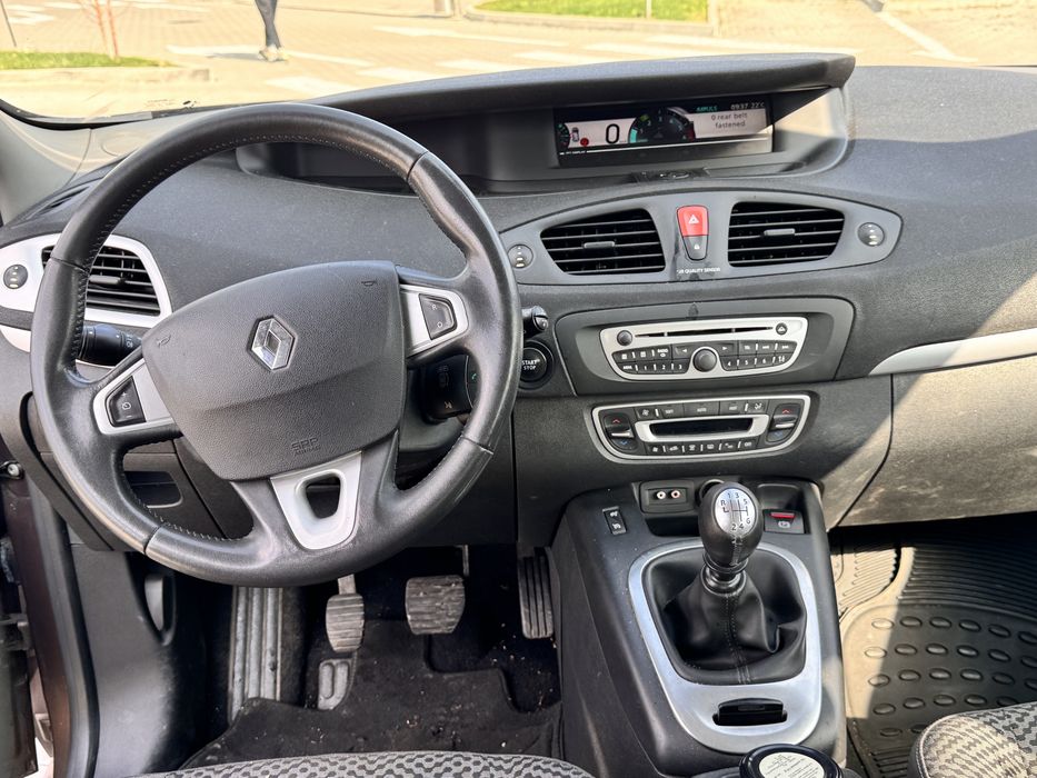 Renault Grand Scenic 2011 EURO 5
