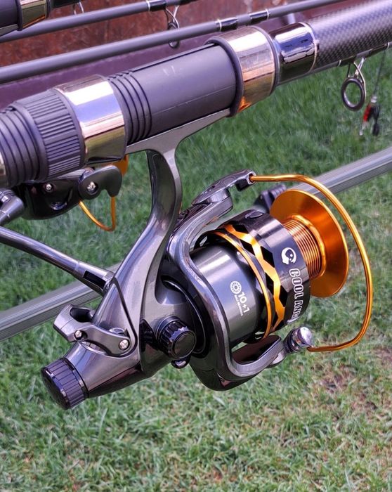 Set 4 Lansete Carbon 3,90 m, 4 Mulinete Fascinate 8000,Rod Pod Echipat