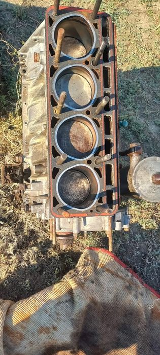 Продам блок змз 402