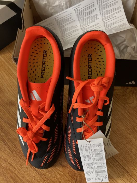 Оригинални калеври Adidas