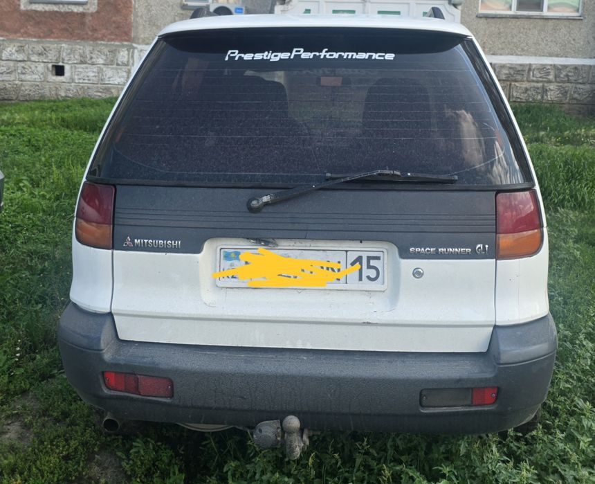 Продам митсубиси спейс руннер