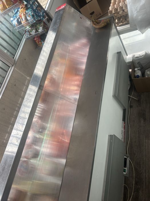 Холодильник витринный