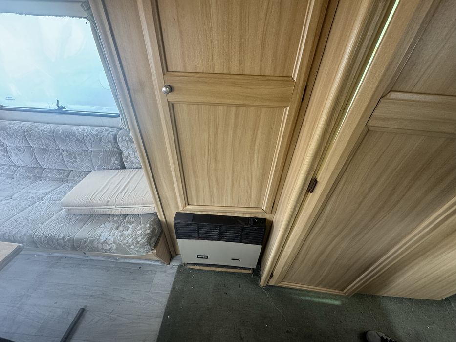 Rulota Elddis 2 paturi