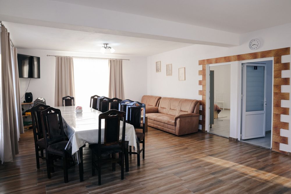 Cazare Câmpeni -0742258235