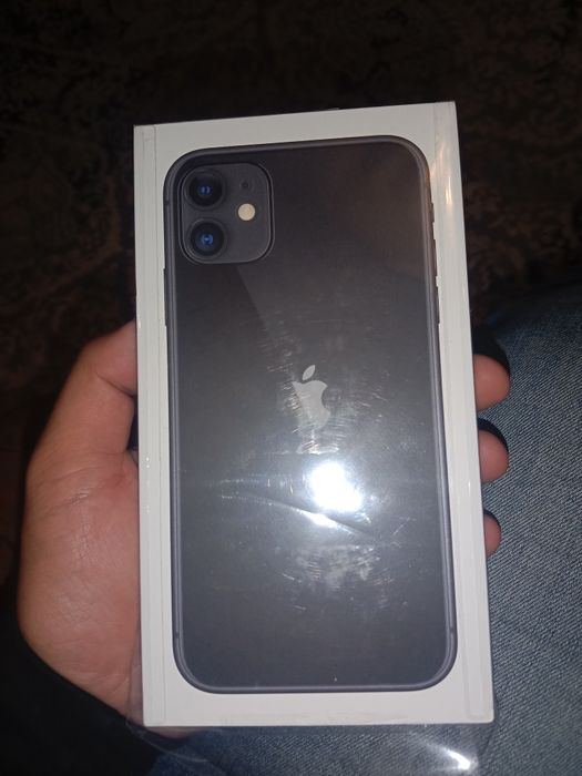 Айфон. iPhone 11 black 64gb