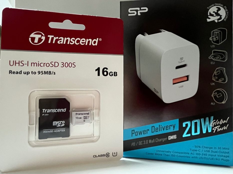 Canon Powershot PX Essential Kit