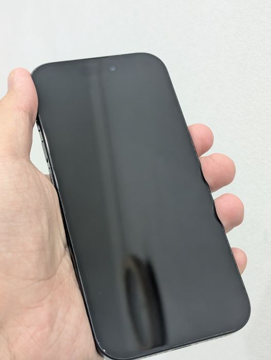 продам iphone 15 128gb