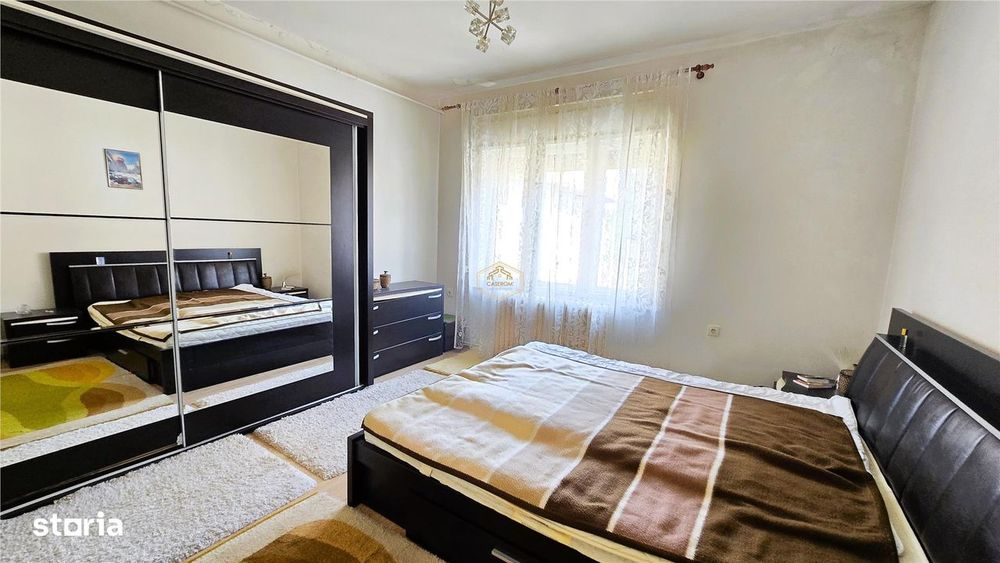 Central | 3 camere decomandate + curte proprie de 35 m² | Etaj 1 — fotografia 3