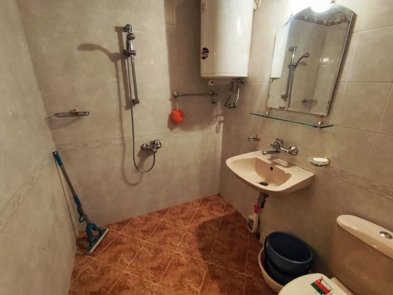 Дава се под наем Двустаен апартамент в Пловдив, Кючук Париж - 55 кв.м за 408 € - Снимка #5