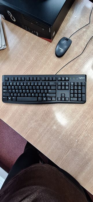 Tastatura Logitech noua K120 cu fir și mufa USB/45 lei