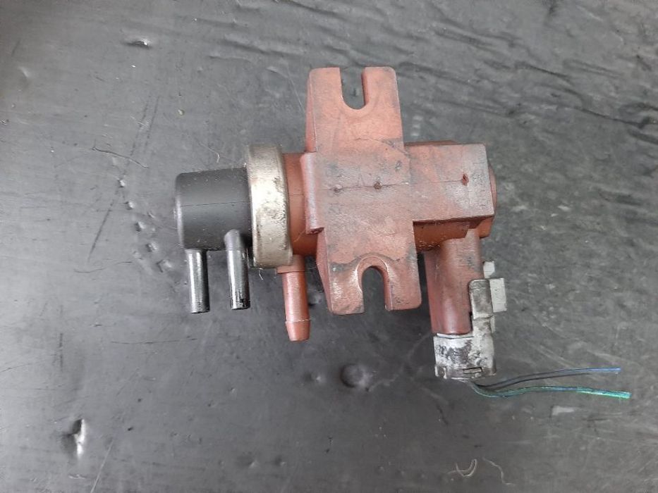 electrovalva 1.6 d ford focus 2 c-max peugeot 207 307 citroen c4  9652570180