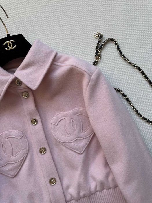 Ново вълнено яке CHANEL