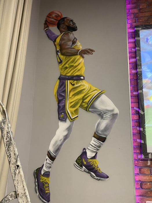 Роспись стен / Художник / Мурал / Граффити