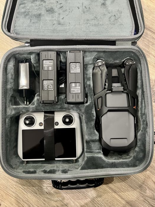 Dji mavic 3 classic, 3 батерии, Dji RC, куфар
