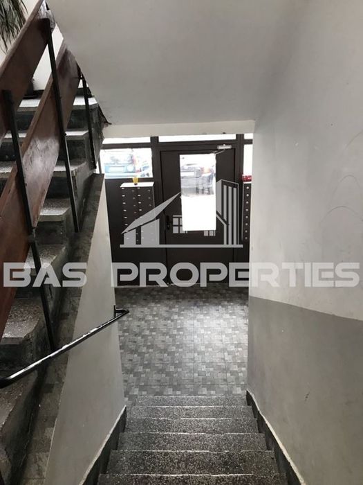Продава се Двустаен апартамент в София, Надежда 2 - 42 кв.м за 1652 €/кв.м - Снимка #7