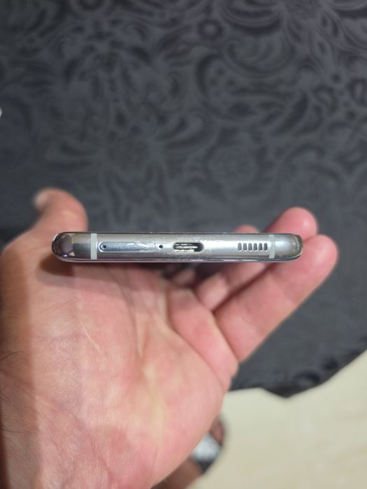 Продавам Samsung S21+, 256