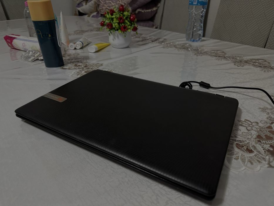 Ноутбук Packard Bell ENTF71BM