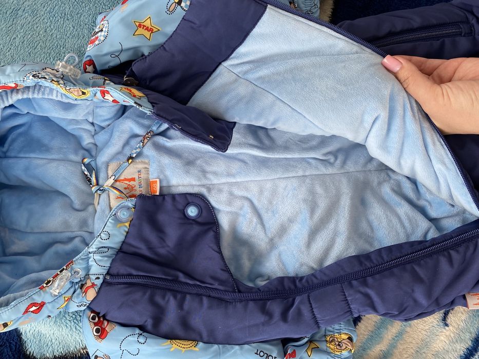 Продается зимний детский комбинезон-трансформер