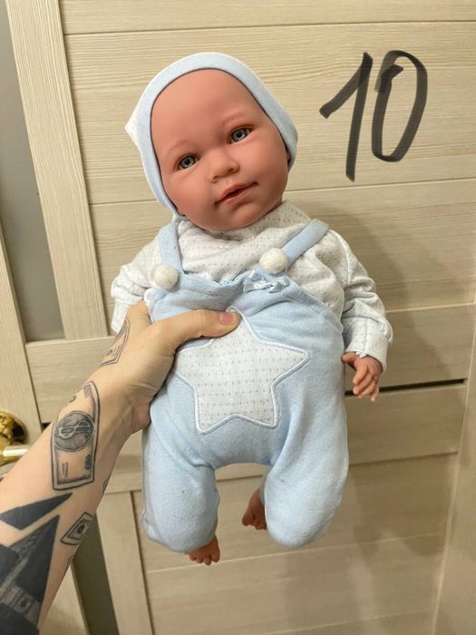 Продвм коллекционных кукол