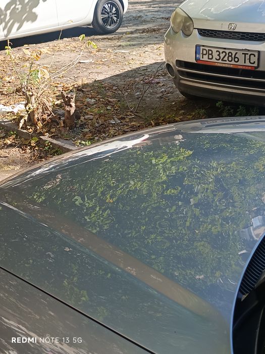 Ауди А4  1.6 бензин 102k