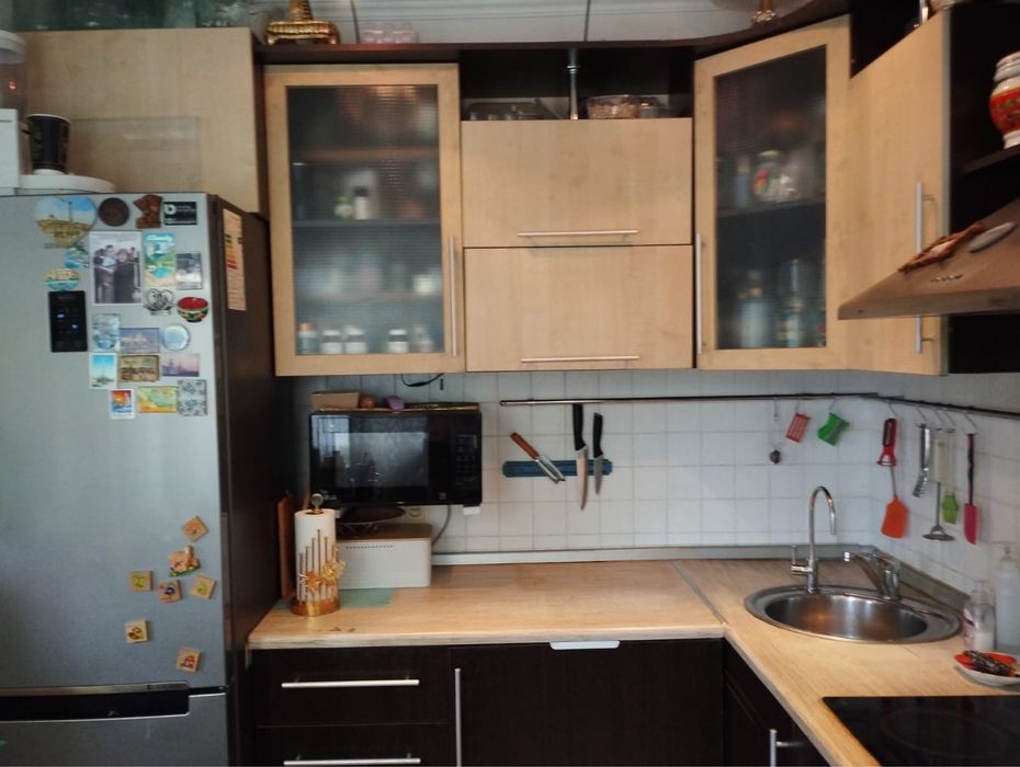 Продам кухонный гарнитур