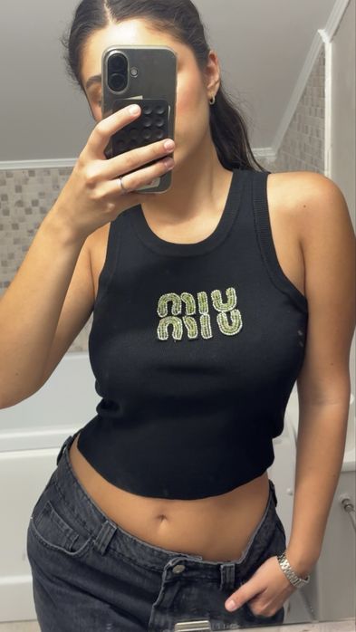 miu miu top negru