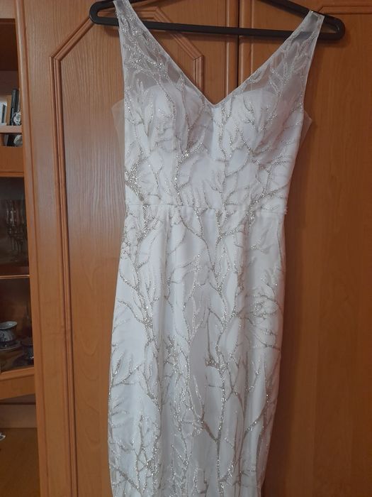 Vand rochie de mireasa