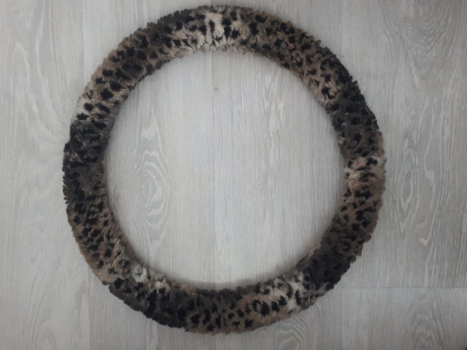 Продам чехлы меховые на руль.