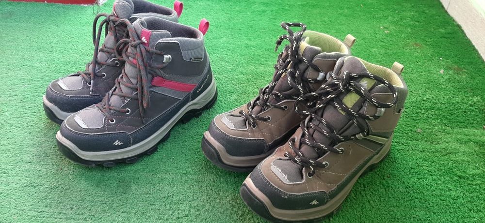 Vând ghetute copii Quechua 33