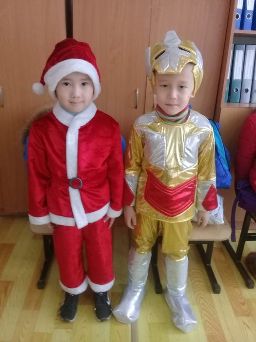 Робот Трансформер новый годка