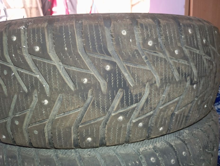 Шины зимние 195/65 15