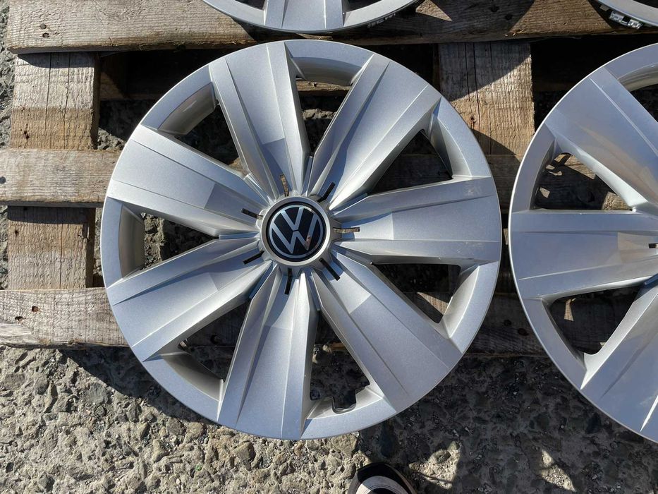 16 цола Тасове Volkswagen VW T-Roc 2GA601147 Оригинал Чисто Нови