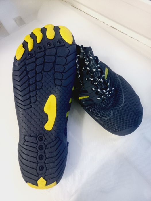 Продам аквашузы,коралки