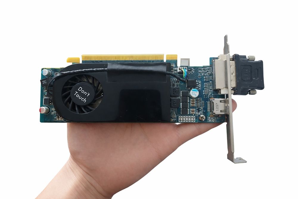 Продам Видеокарту