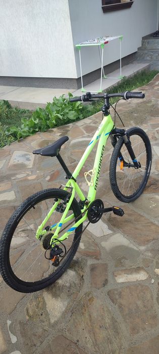 Bicicleta aproae nouă