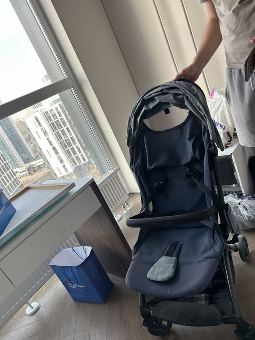 Коляска прогулочная evenflo