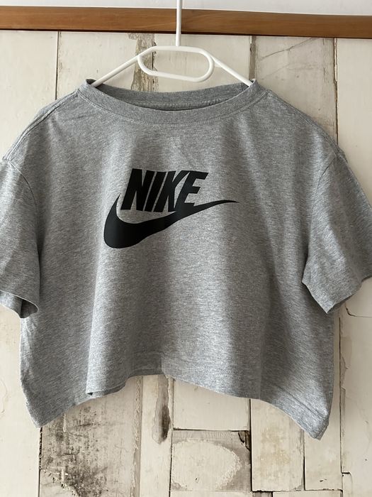 Тениски guess, tommy hilfiger, nike, esprit