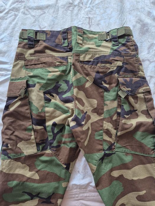 Pantaloni tactici Helikon-Tex
