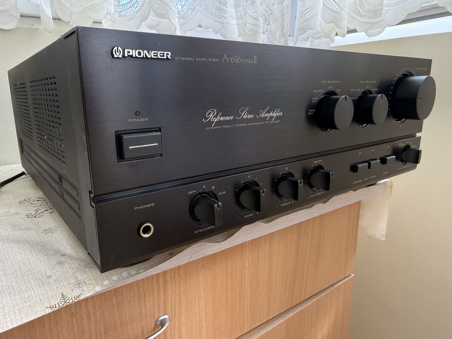Pioneer A-616mk2 стерео усилвател