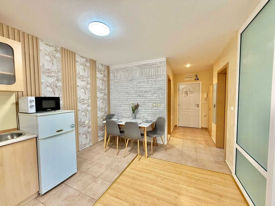 Продава се Тристаен апартамент в к.к. Слънчев бряг - 76 кв.м за 594 €/кв.м - Снимка #1