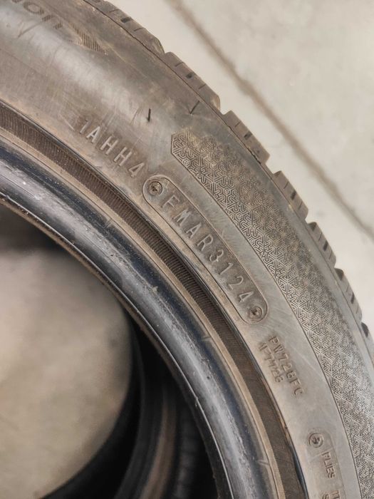 2бр.зимни гуми 205/50/17 Falken