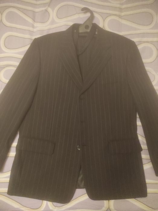 Мужской костюм тройка