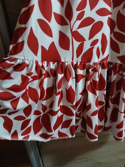 Страхотна рокля нова