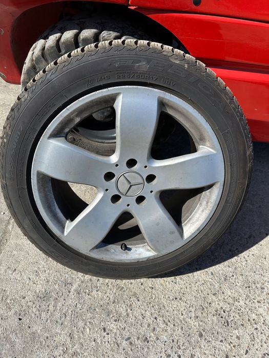 Гуми 225/50 R17 Debica Frigo зимни