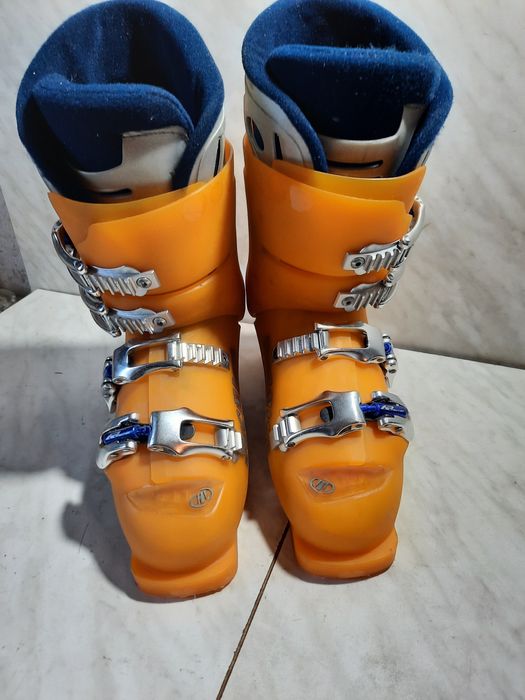 Clapari ski schi Tecnica mondo 24 corespunde marimii 37